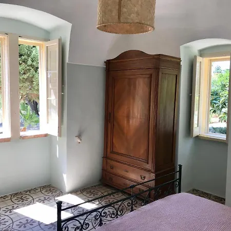 Deco Villa Monopoli